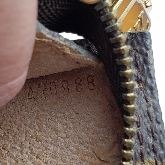 Authentic Louis Vuitton Monogram Bucket PM Pouch Handbag/ Shoulder Bag - Picture 16 of 16